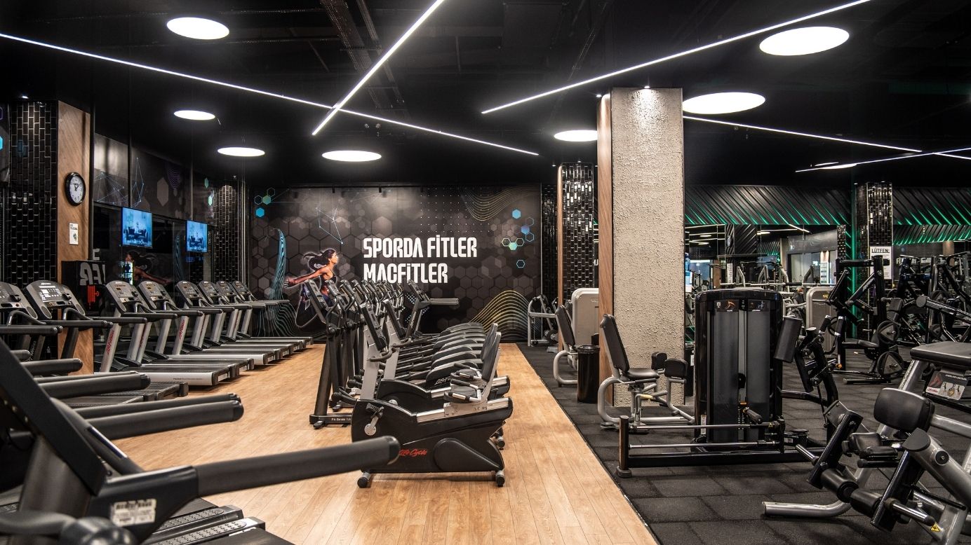 spor salonunda spor yapmanın faydaları