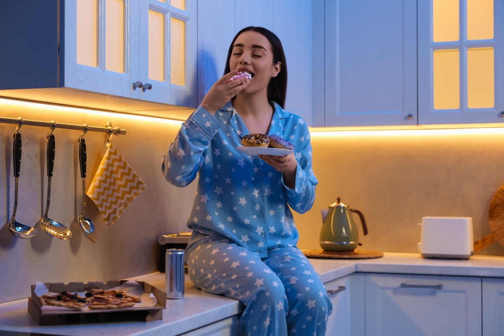 kalori açığı ve gece atıştırmalıkları