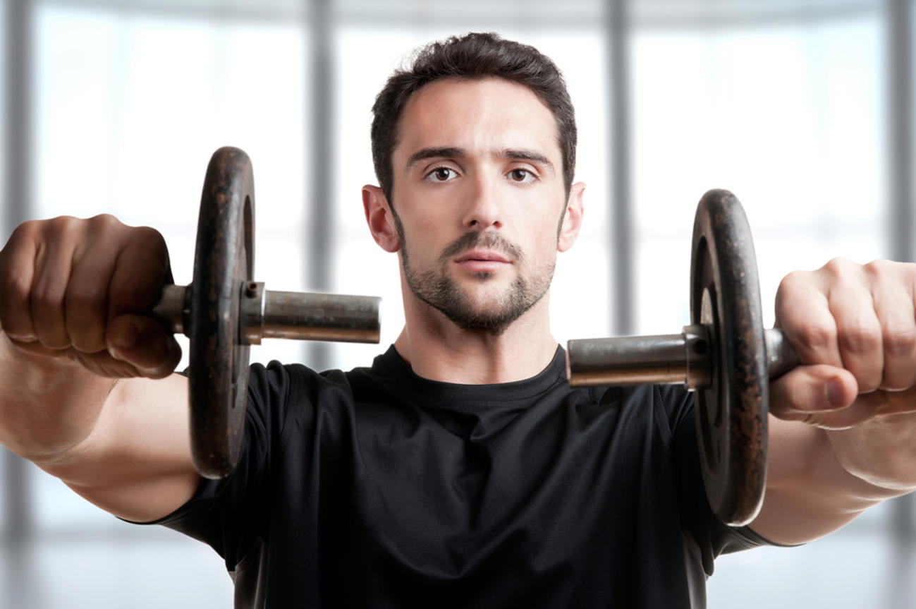 Dumbbell Front Raise Nasıl Yapılır?