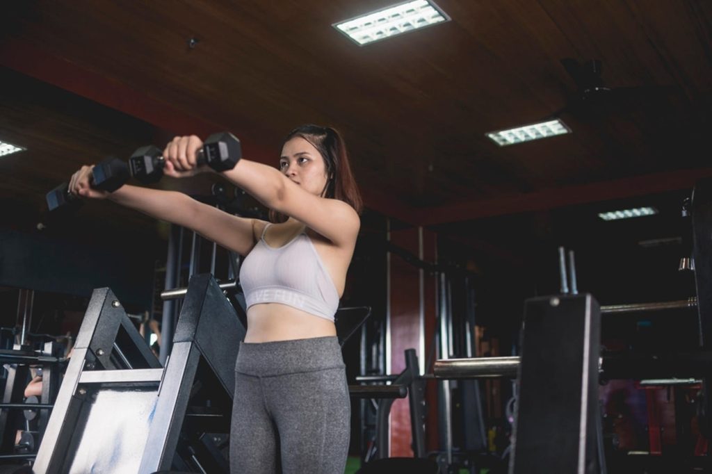 Dumbbell Front Raise’in Etkisini Artırmak İçin Öneriler
